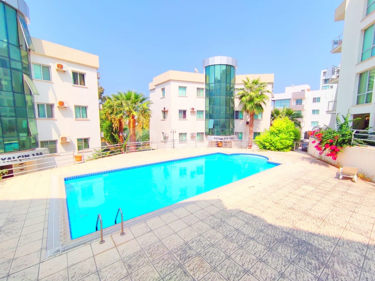 Luxury and Newly Furnished 2 + 1 Rental Apartment in the Center of Kyrenia ** 