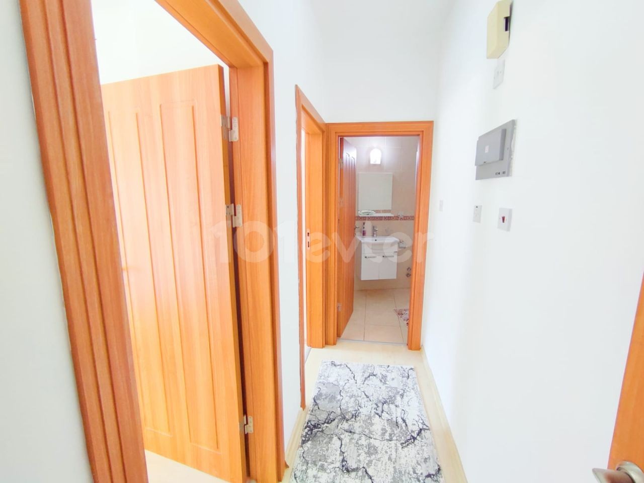 Girne Merkezde Lüks ve Yeni Eşyalı 2+1 Kiralık Daire 