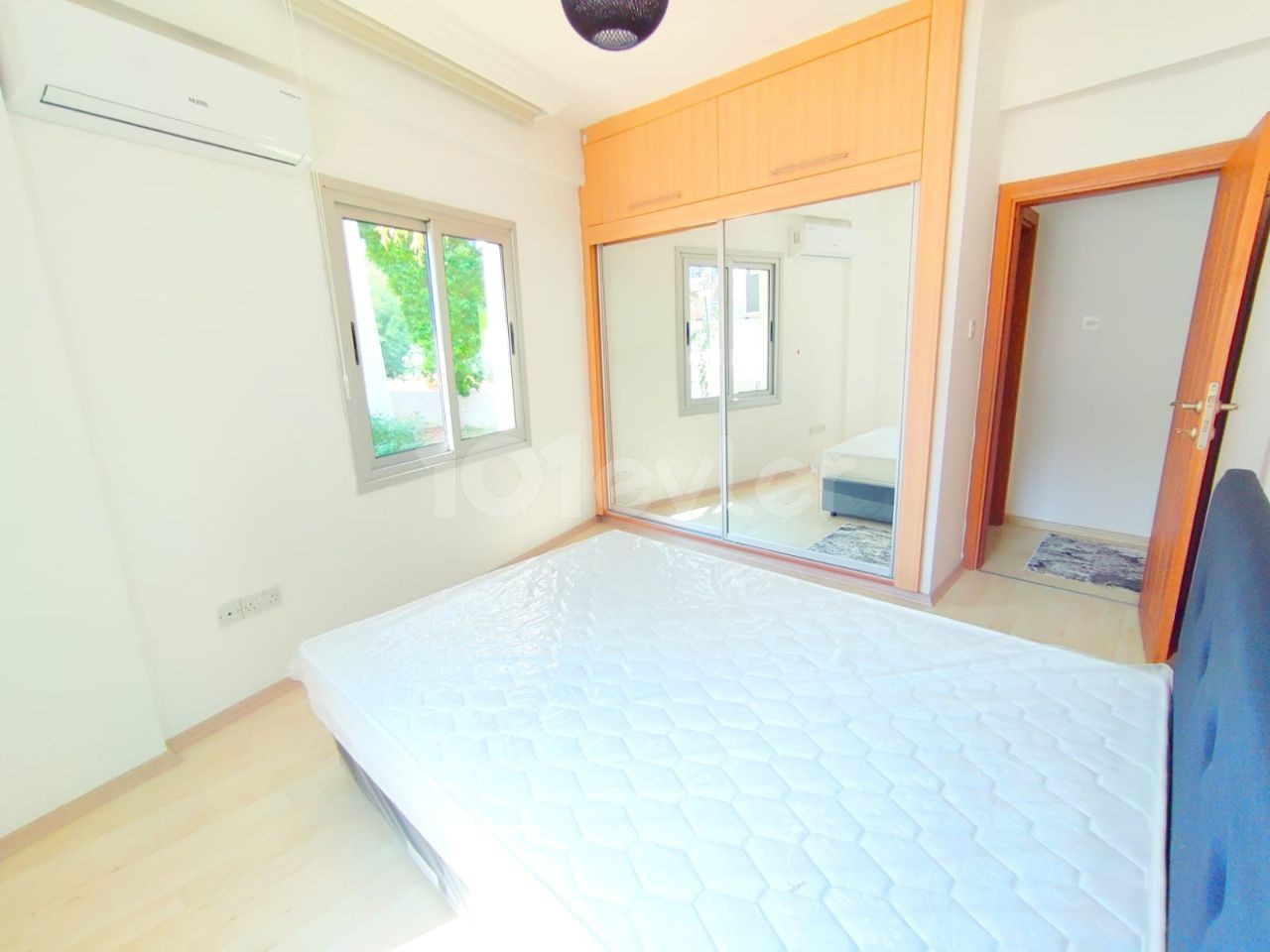 Luxury and Newly Furnished 2 + 1 Rental Apartment in the Center of Kyrenia ** 