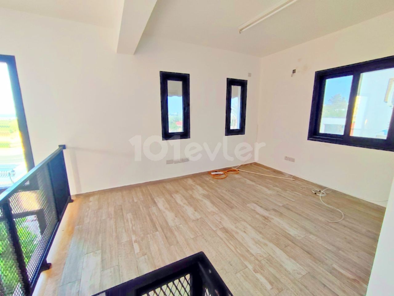 Floor Rental Offices in Kyrenia Ozankoy ** 