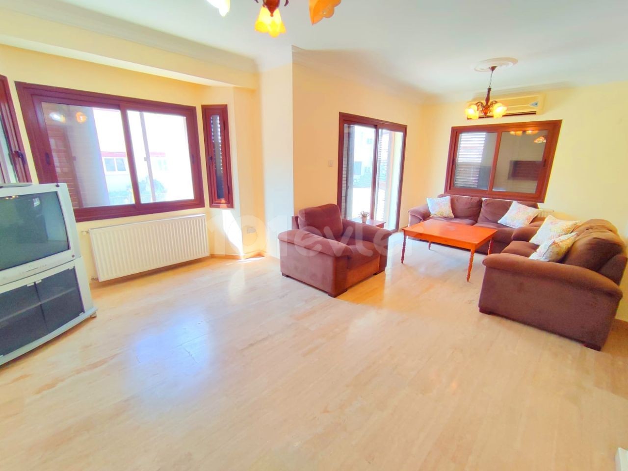 3 Bedroom Furnished Apartment in Kashgar in the Center of Kyrenia ** 