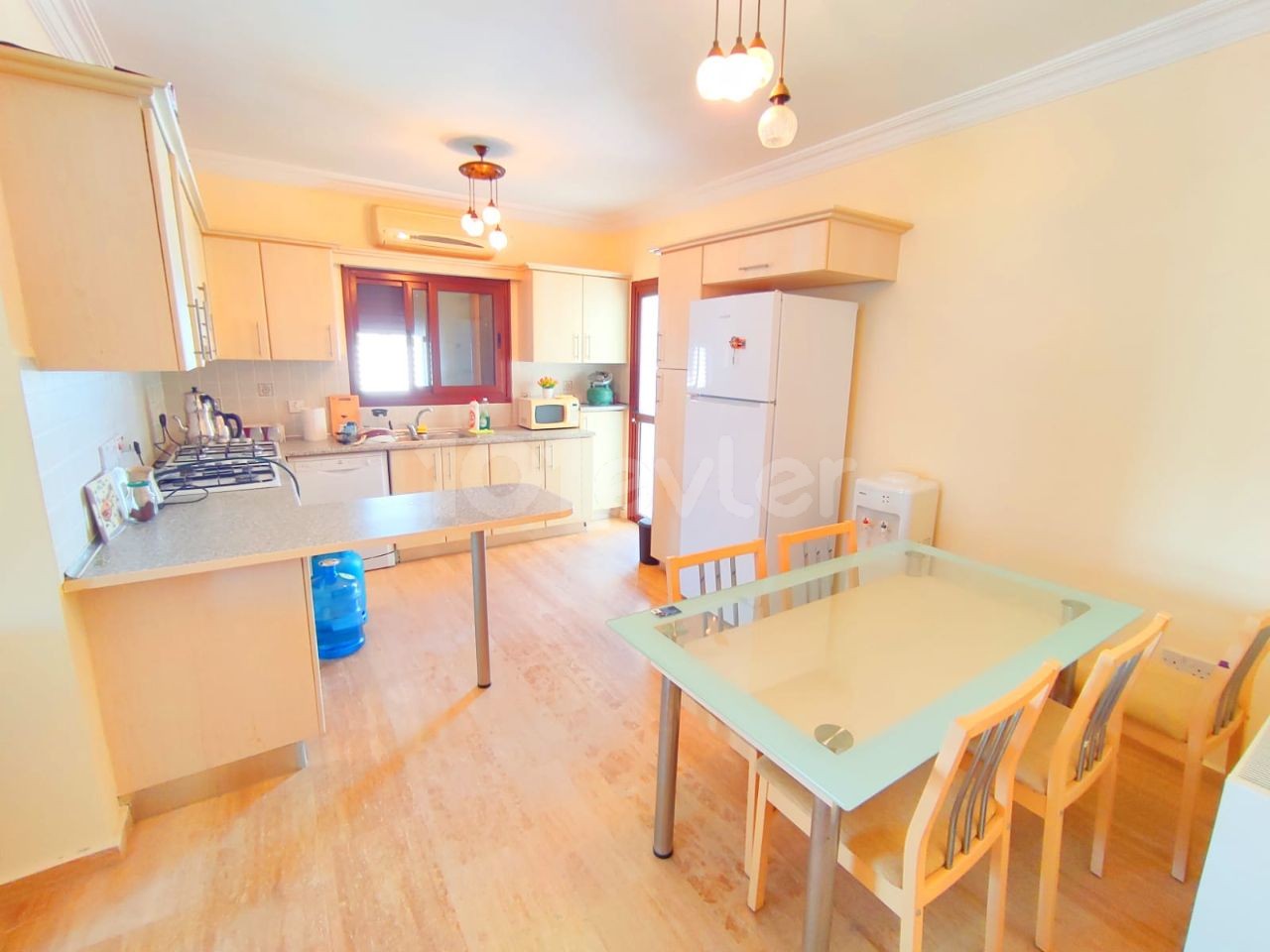 3 Bedroom Furnished Apartment in Kashgar in the Center of Kyrenia ** 