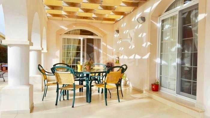 3+1 Villa with Pool for Rent in Kyrenia Karaoğlanoğlu Area