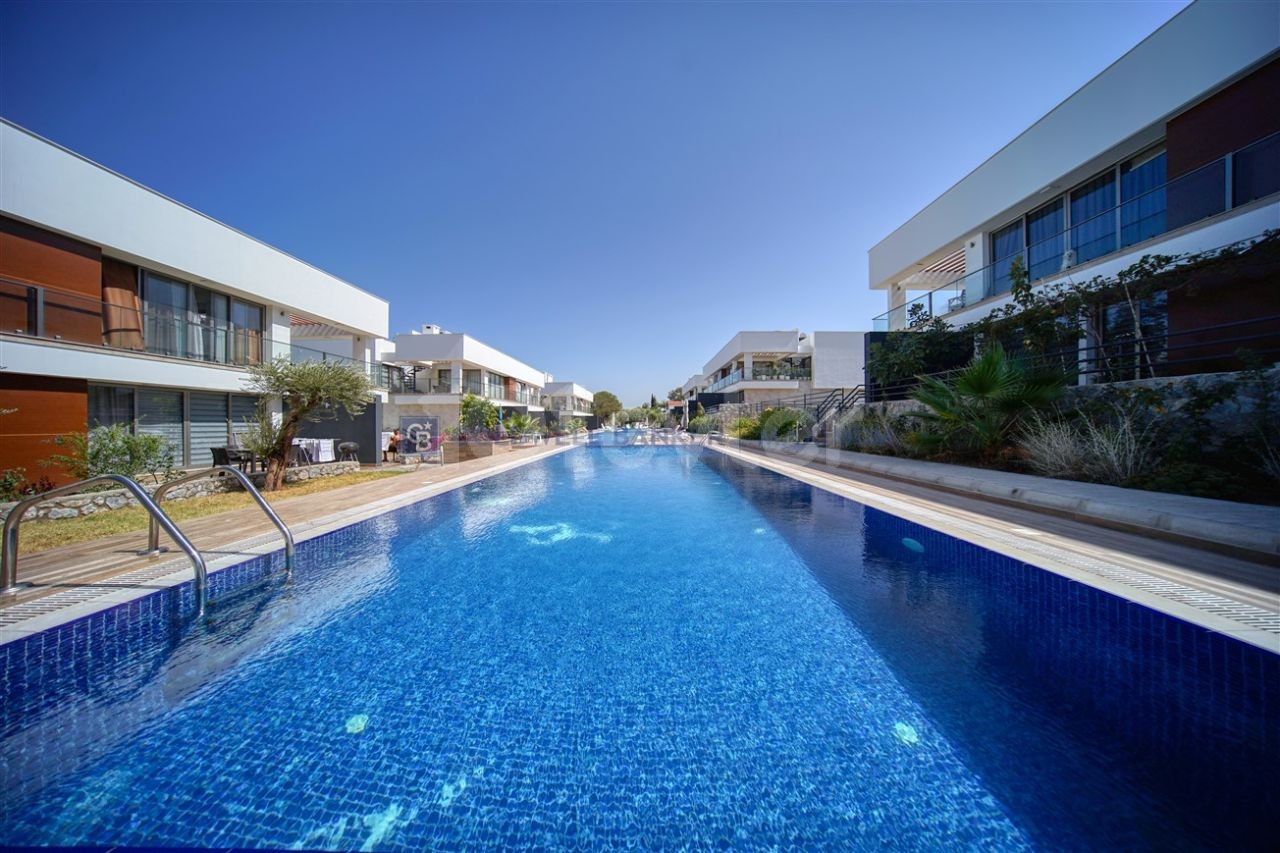 2 + 1 Garden Apartment for Sale On Site in Alsancak, Kyrenia ** 