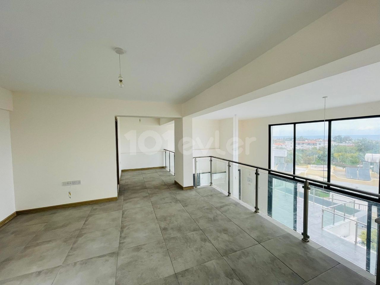 Flat For Sale in Alsancak, Kyrenia