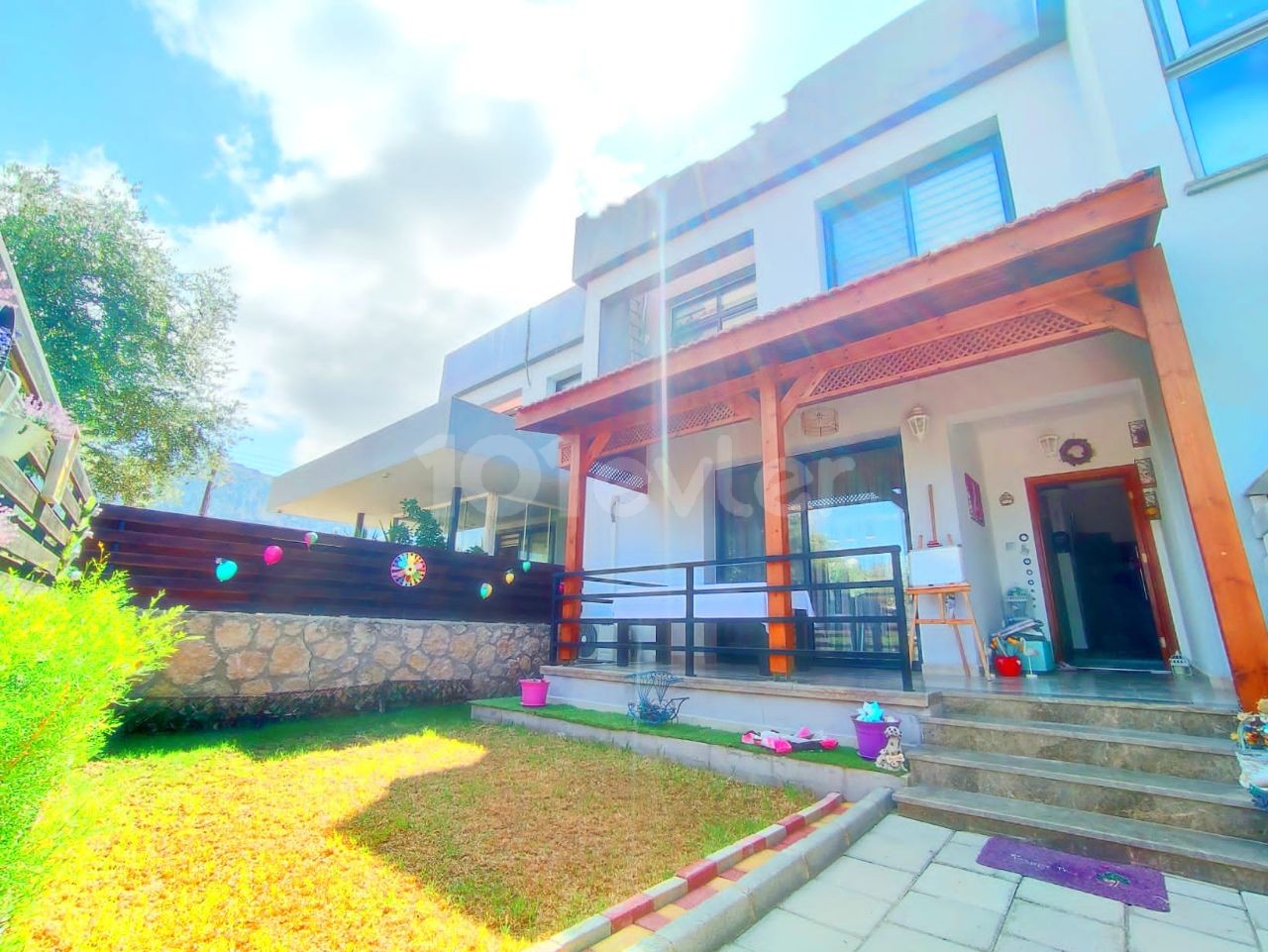 Girne Zeytinlikte 3+1 Villa