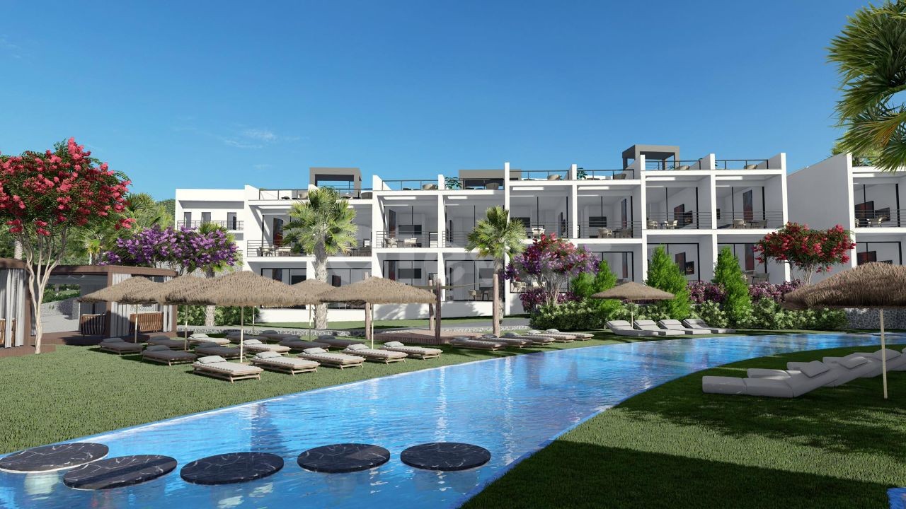 CYPRUS KYRENIA ESENTEPE SEA VIEW STUDIO FLATS