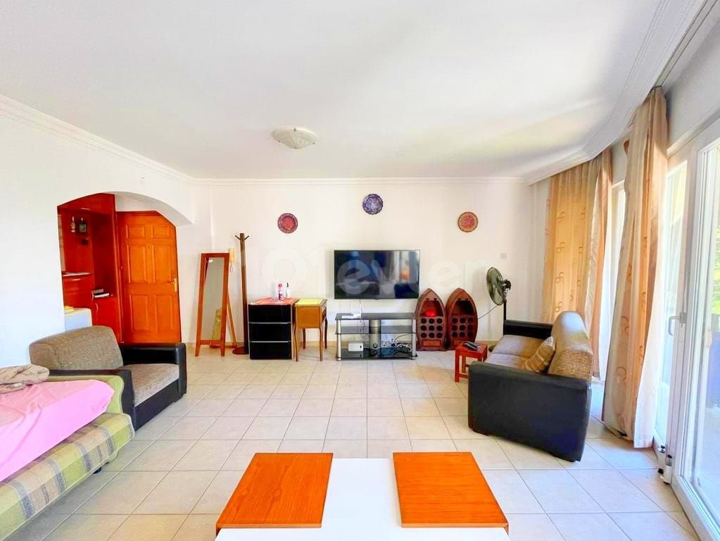 Flat To Rent in Girne Merkez, Kyrenia