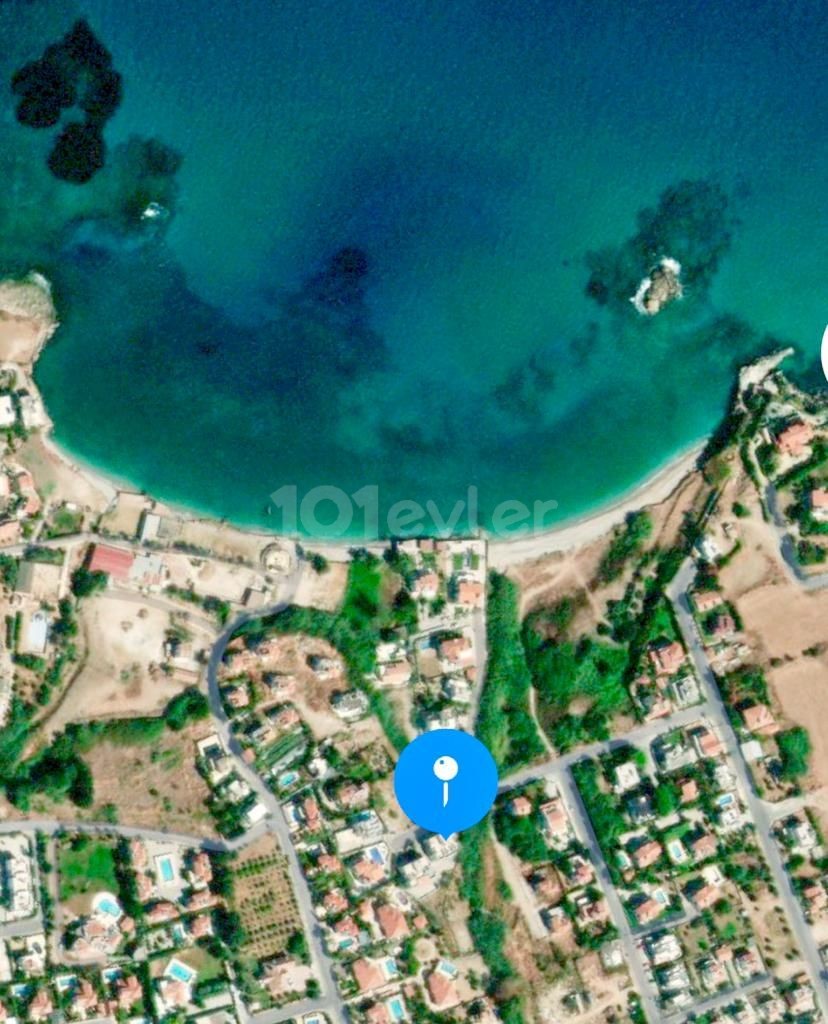 700 m2 Plot By The Sea In Kyrenia Alsancak