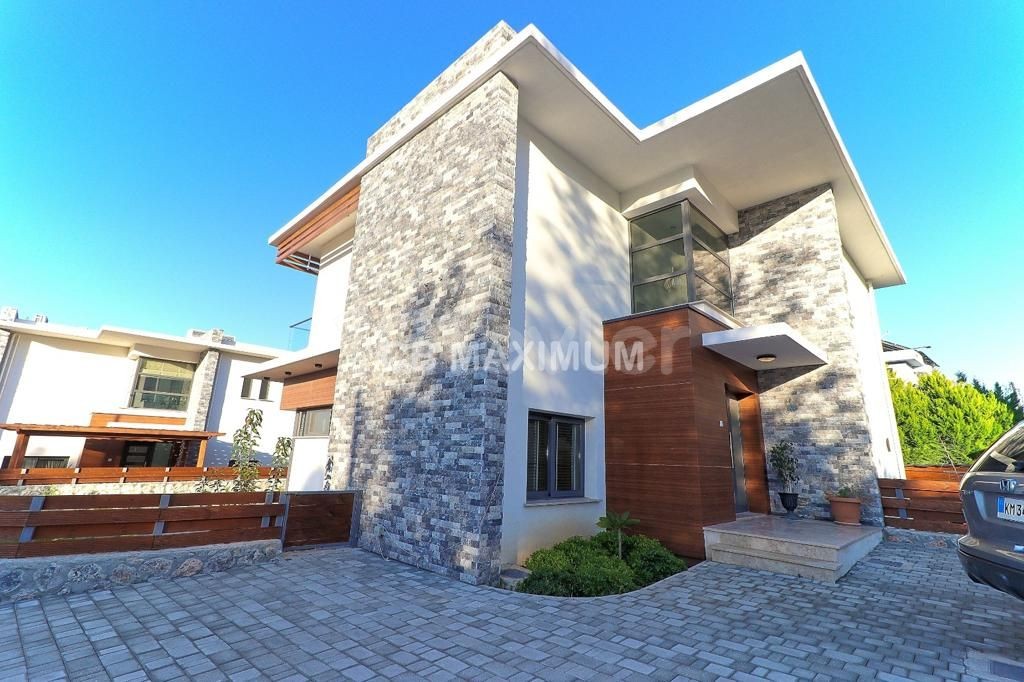 Villa For Sale in Çatalköy, Kyrenia