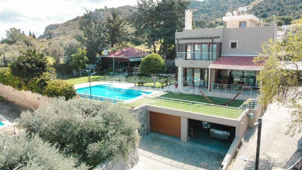 Luxury Design, Private Pool, 3+1 Villa for Rent in Kyrenia Lapta Region