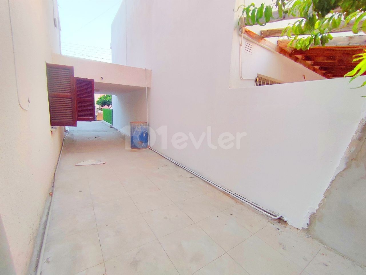 Spacious 3 Bedroom Semi Detached House for Rent in the Center of Kyrenia