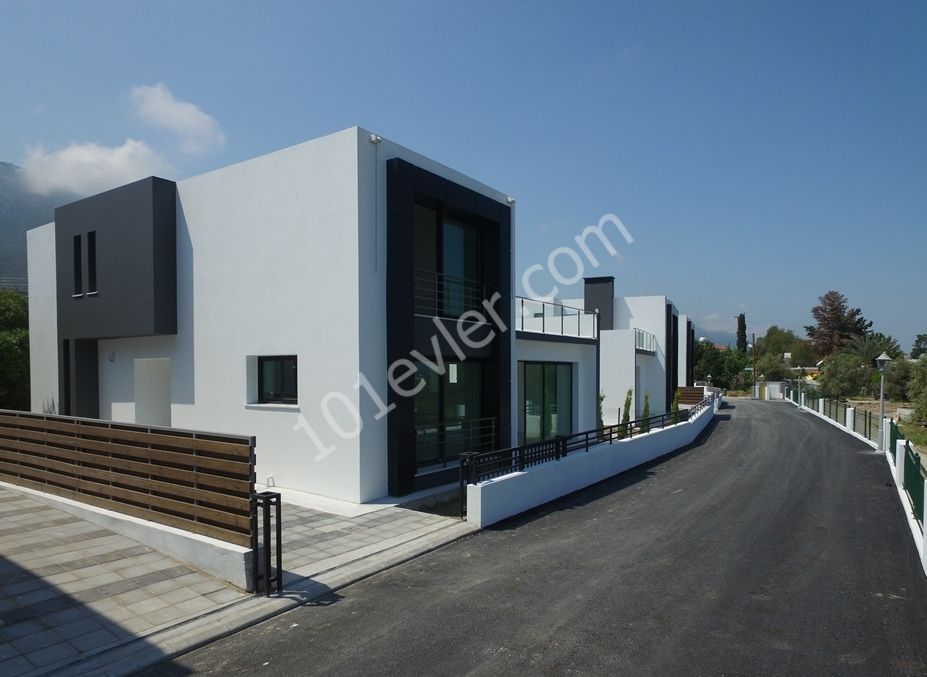 3 Bedrooms For Sale in Ozankoy in Kyrenia City Center