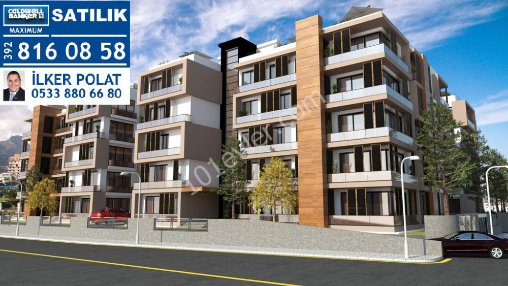 Girne Merkezde Özel Site İçerisinde Satılık Lüks 3+1 Daireler