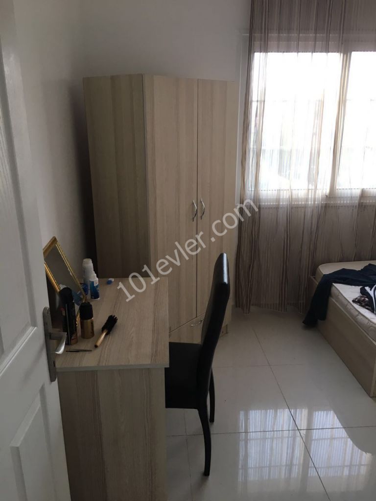 LEFKOŞA KIZILBAŞ MEVKİİNDE EŞYALI SATILIK 2+! YENİ DAİRE