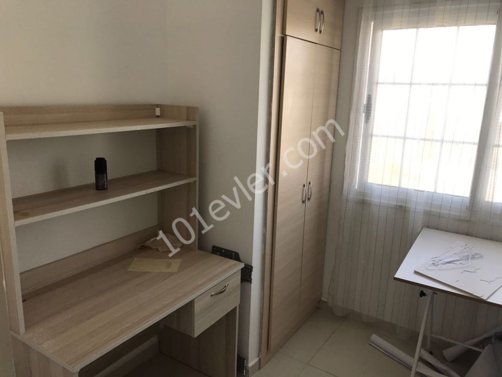 LEFKOŞA KIZILBAŞ MEVKİİNDE EŞYALI SATILIK 2+! YENİ DAİRE