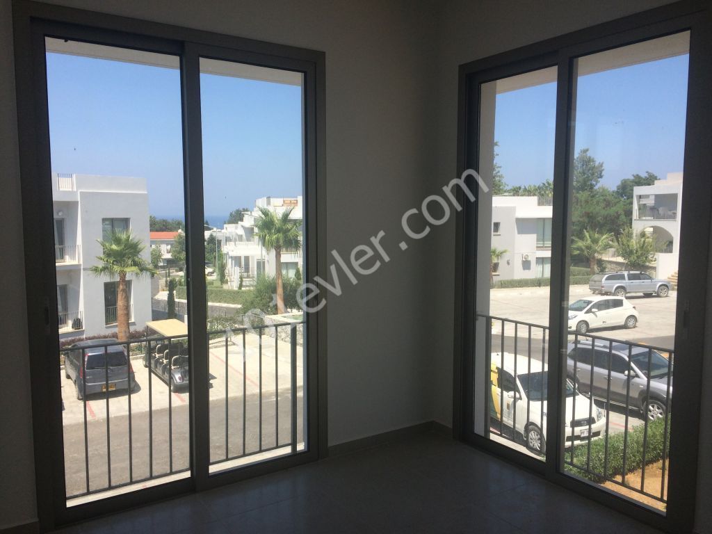 GİRNE ALSANCAK MİLOS PARK HOMES TA ,2+1   SATILIK DAİRE