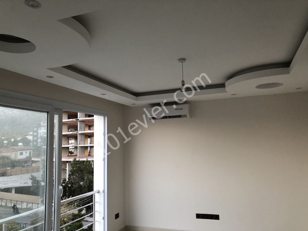 Flat For Sale in Girne Merkez, Kyrenia