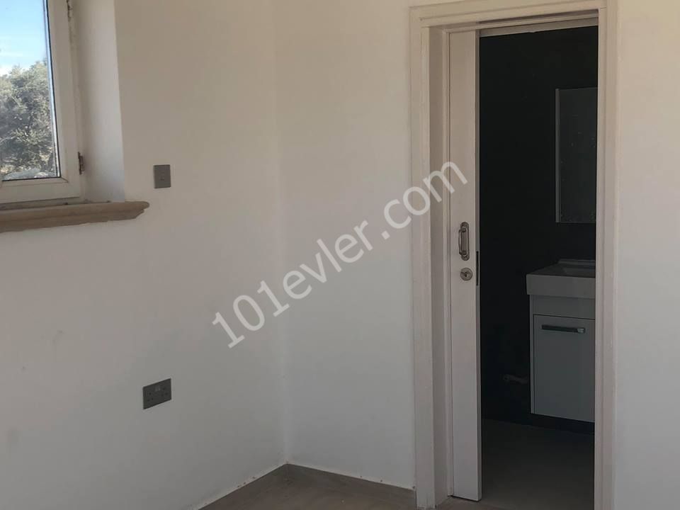 ÇATALKÖY DE 4+1 FUL DENİZ MANZALi 137.000 STG VİLLA