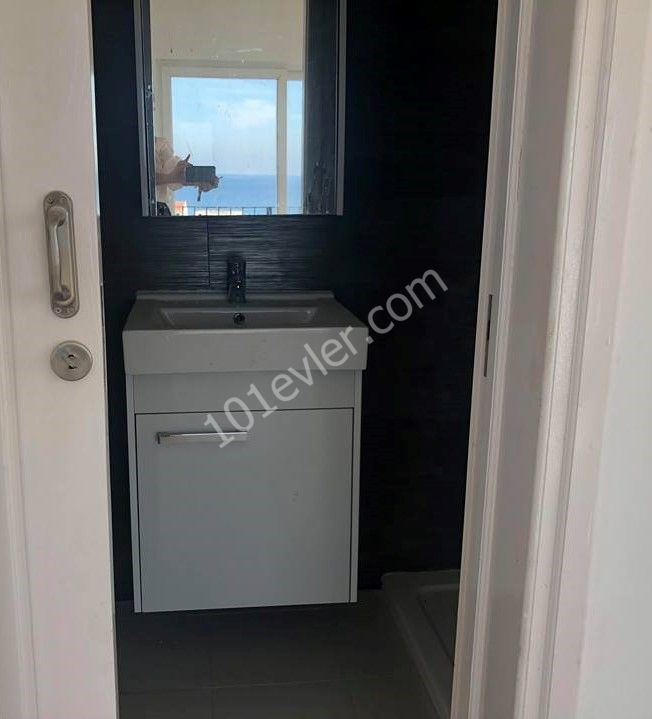 ÇATALKÖY DE 4+1 FUL DENİZ MANZALi 137.000 STG VİLLA