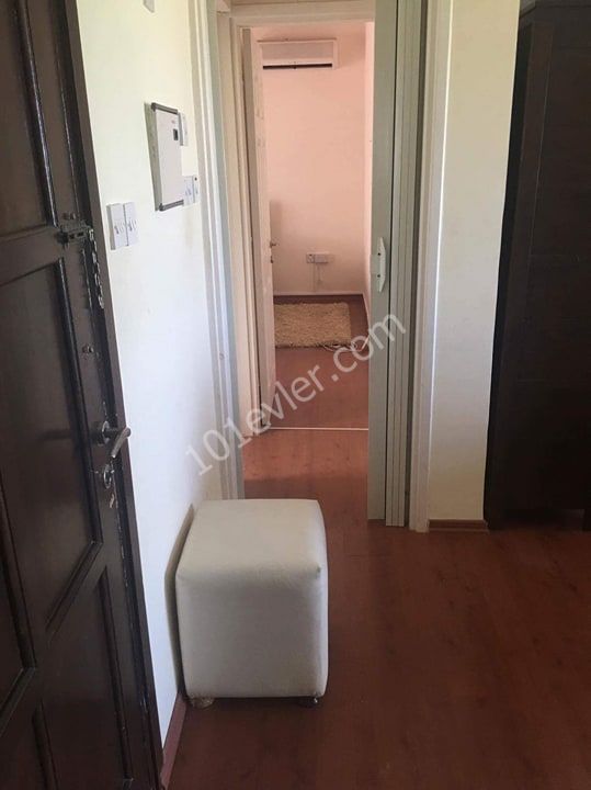 Flat To Rent in Zeytinlik, Kyrenia