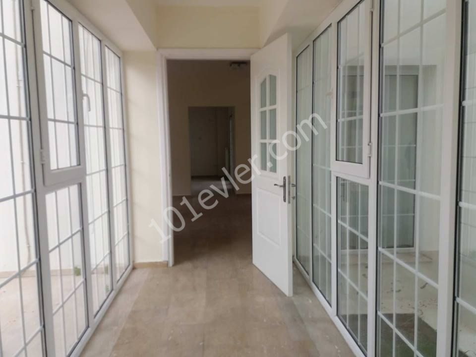 Villa To Rent in Lapta, Kyrenia