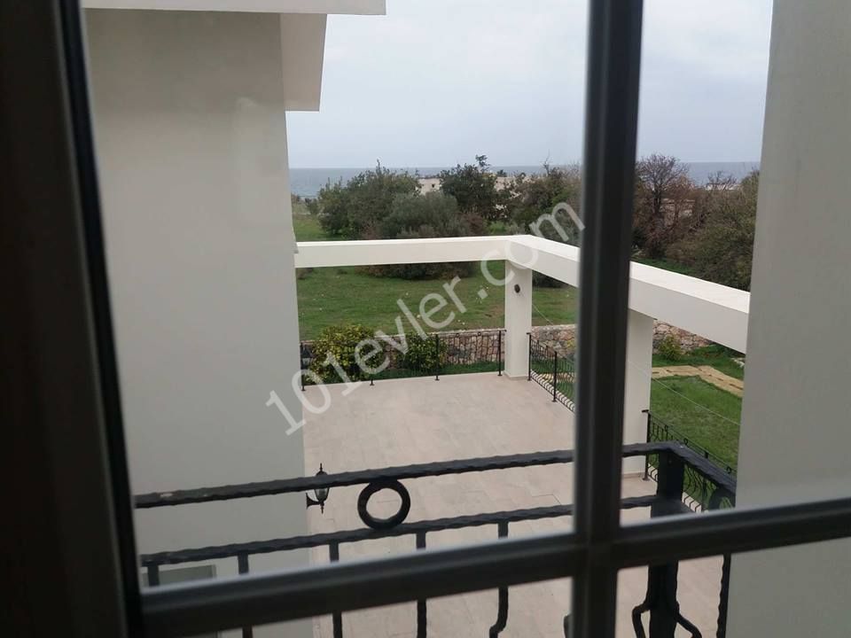 Girne Lapta'da kısa dönem kiralık villa