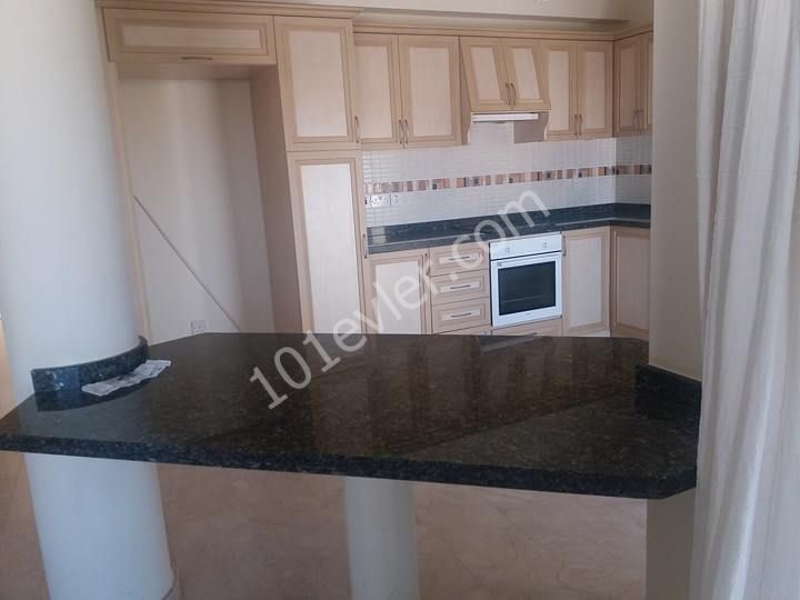 Flat To Rent in Ozanköy, Kyrenia