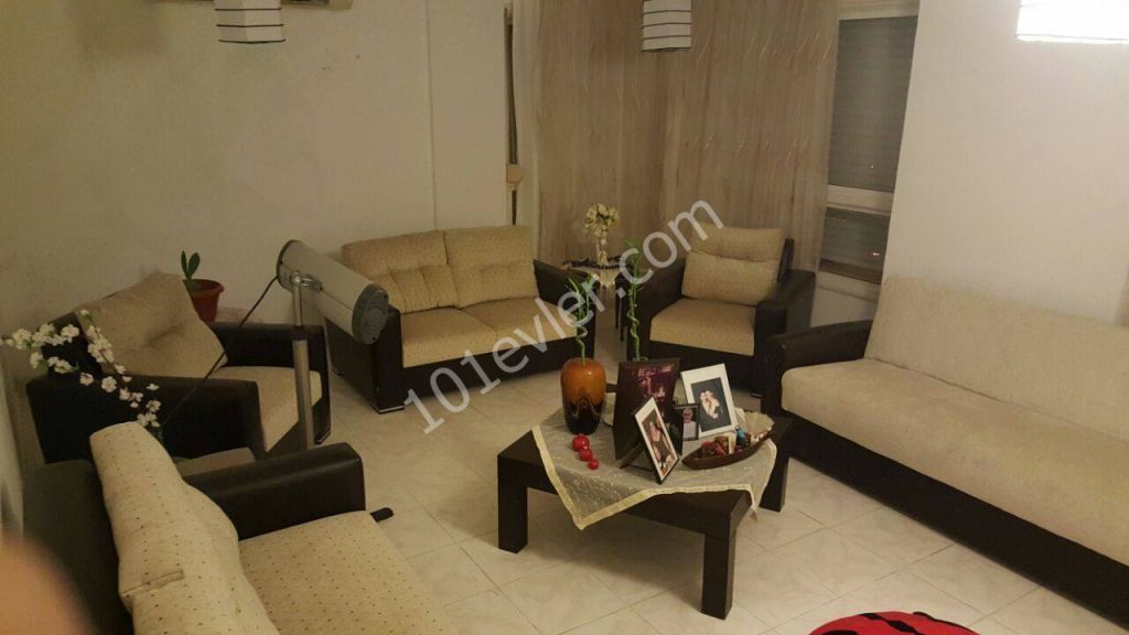 Flat To Rent in Girne Merkez, Kyrenia