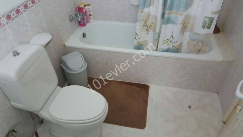 Flat To Rent in Girne Merkez, Kyrenia