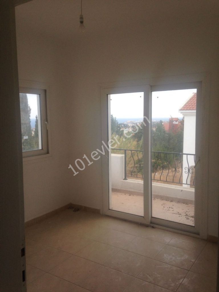 Villa For Sale in Alsancak, Kyrenia