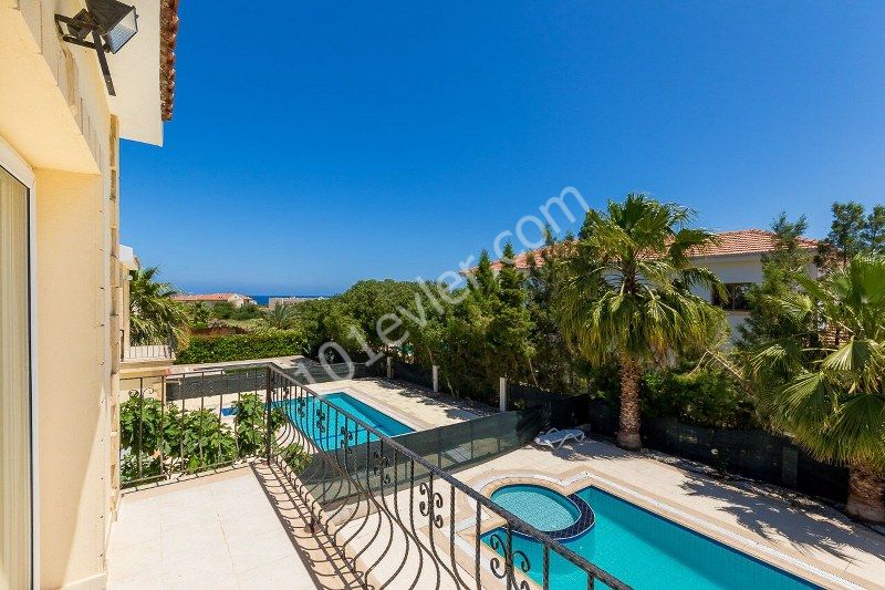 3 +1 Villa Özel Havuz 05428517388