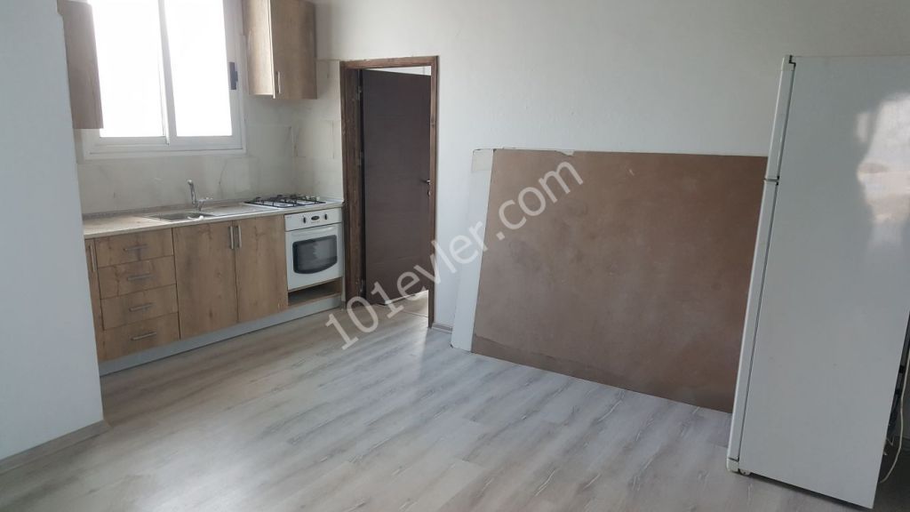 2 Bedroom  apartment ın the Turkish Quarters of Girne Town Centre