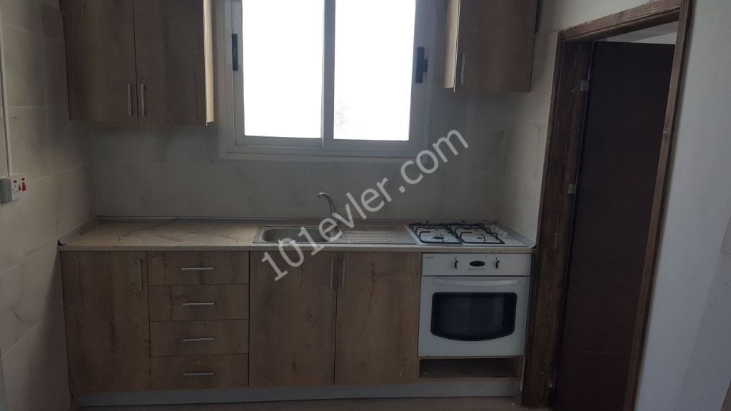 2 Bedroom  apartment ın the Turkish Quarters of Girne Town Centre