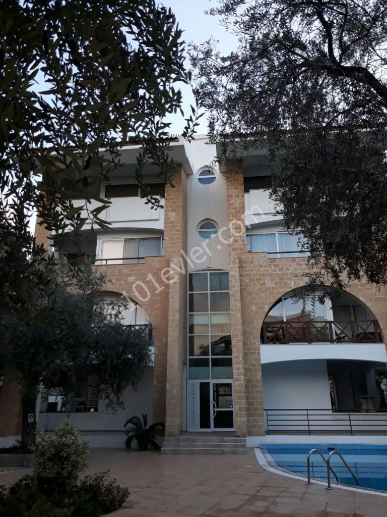 Flat For Sale in Girne Merkez, Kyrenia