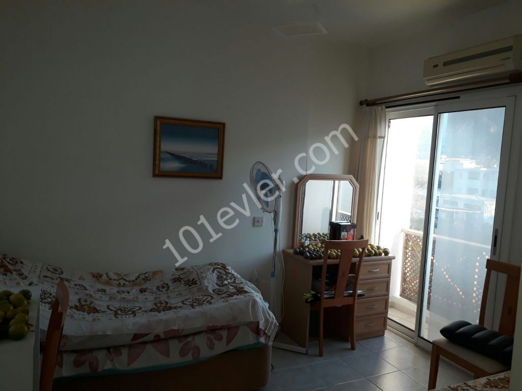 Flat For Sale in Alsancak, Kyrenia