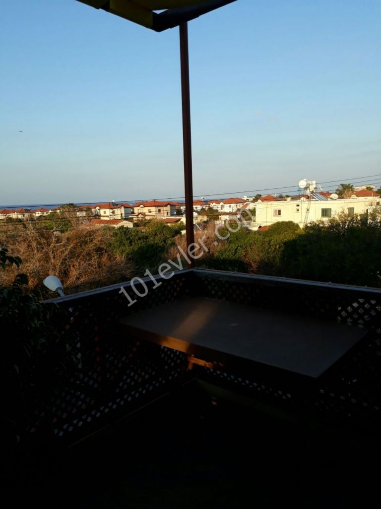 Flat For Sale in Alsancak, Kyrenia