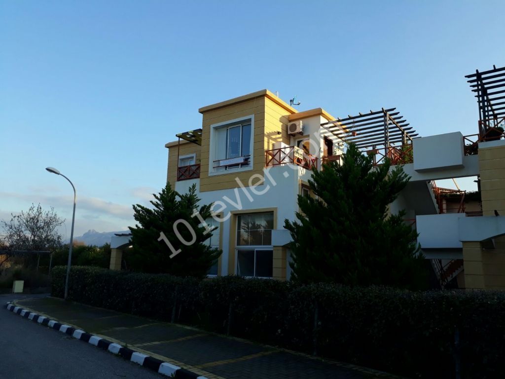 Flat For Sale in Alsancak, Kyrenia