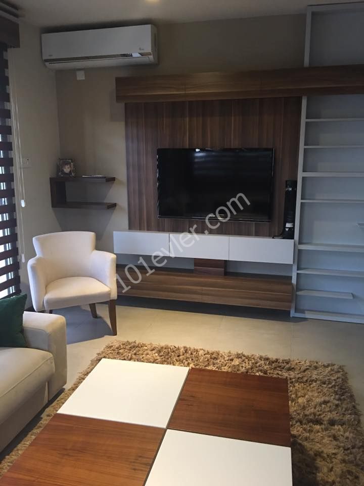 Flat For Sale in Girne Merkez, Kyrenia