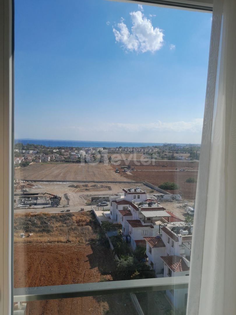 İSKELE – İSKELE MERKEZ -  DENİZ MANZARALI 2 + 1 DAİRE  *** £105.000 STG ***