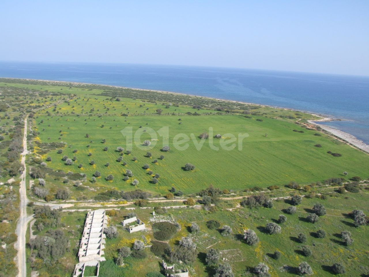 BAFRA – TOPLAM 29.436 METRE KARE 21 BİNA 168 ADET 3+1 DAİRE PROJELİ ARAZİ ***£1.500.000STG***