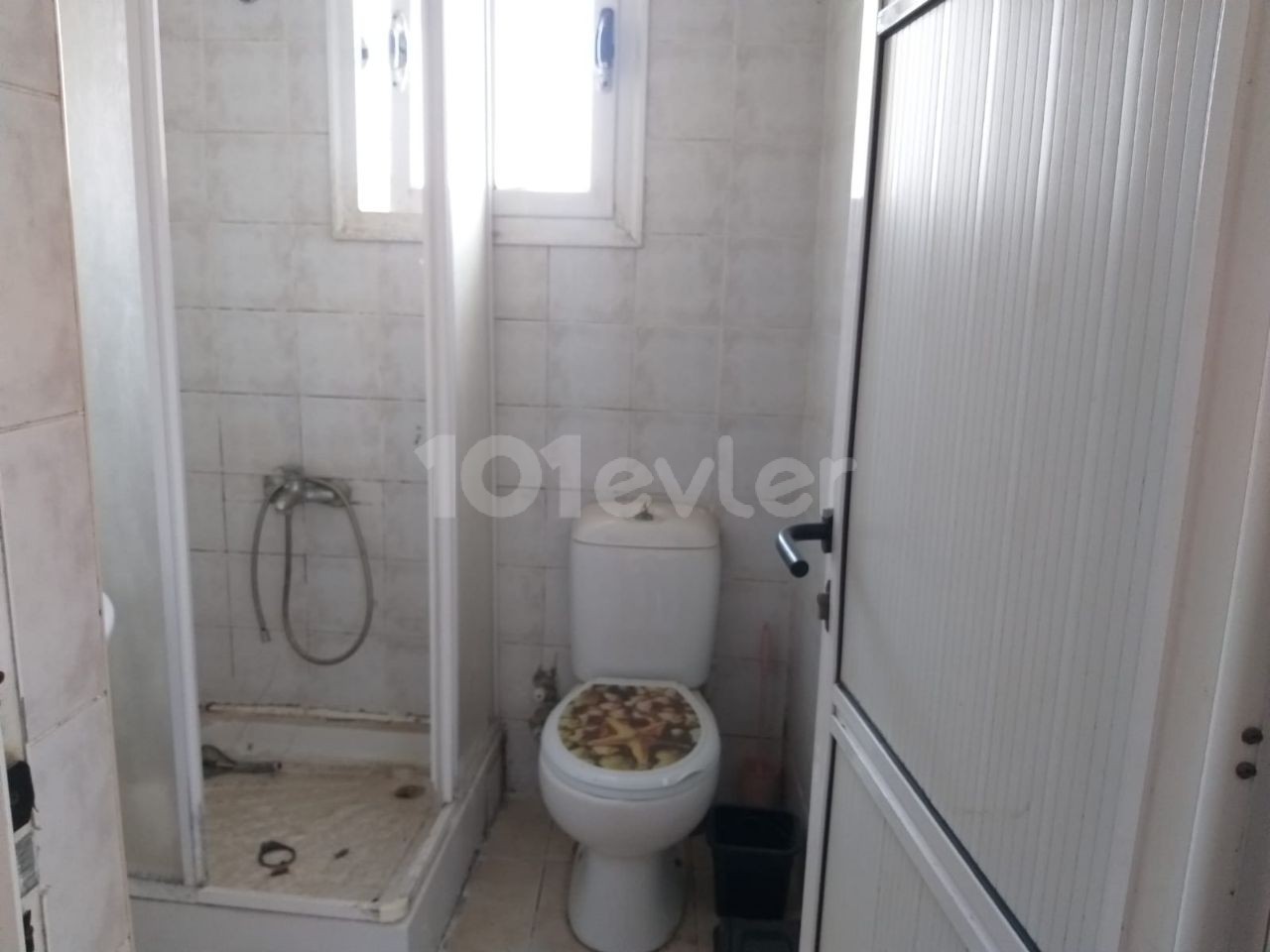 GAZİMAĞUSA – MERKEZ’DE  -  KELEPİR  - KOMPLE BİNA ***470.000 STG*** 