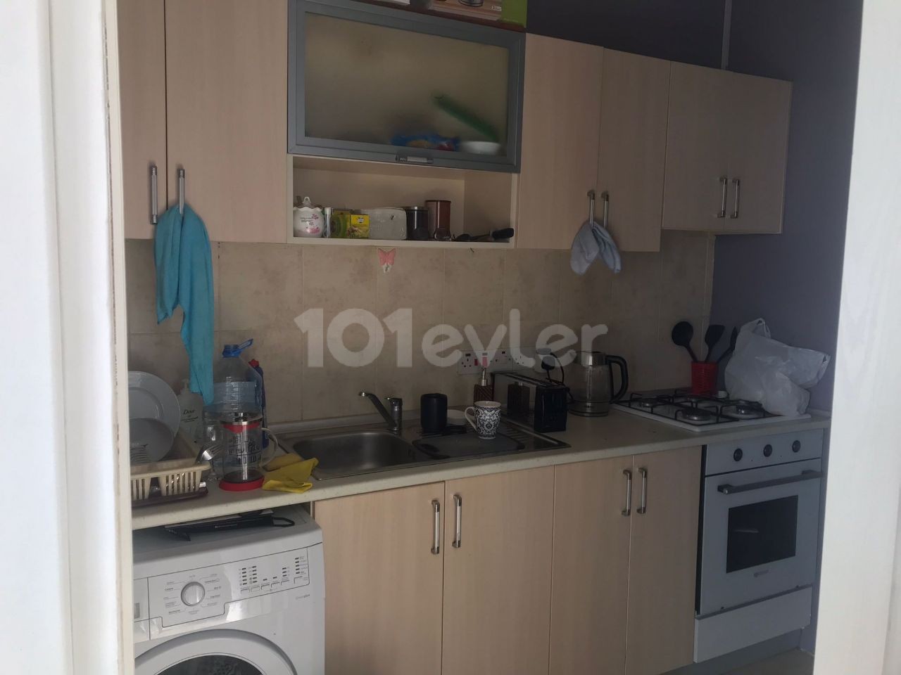 FAMAGUSTA - SALAMIS STRASSE, 2+1 MÖBLIERTE WOHNUNG ZU VERKAUFEN -***£64. 000*** 