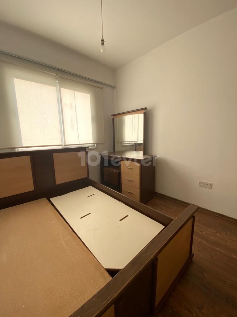 GAZİMAĞUSA’DA 2+1 EŞYALI- SATILIK DAİRE - ***£59.000*** 