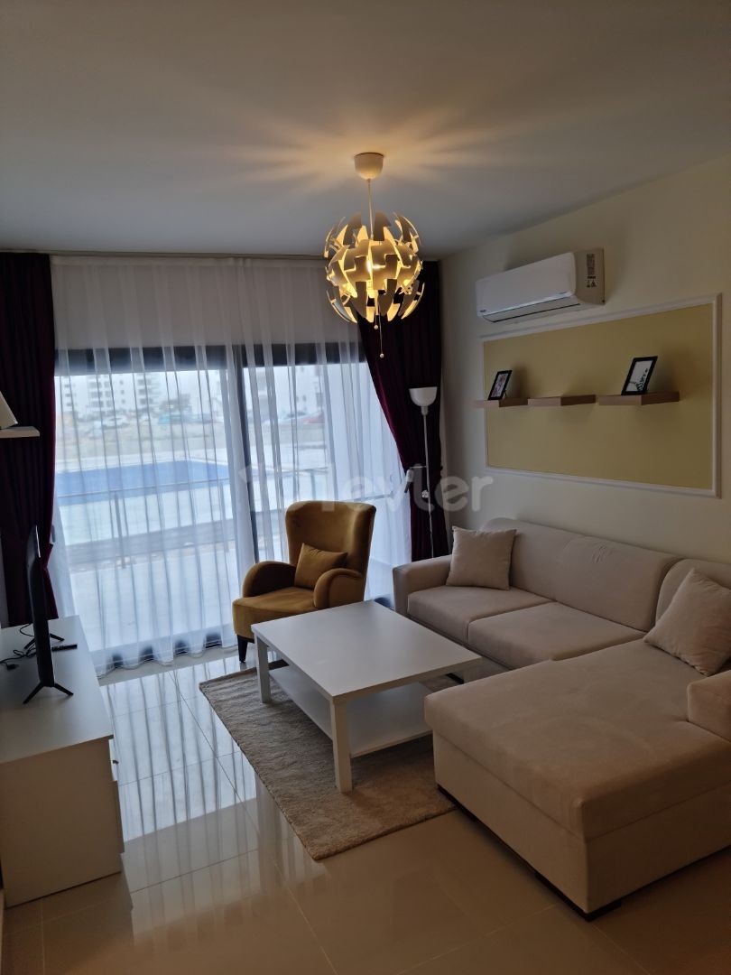 ISKELE - LONGBEACH CAESAR RESORT - 1+1 WOHNUNG *** £165. 000***