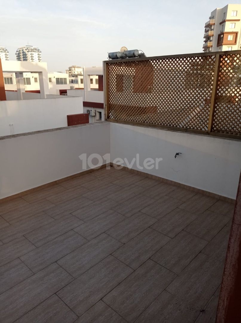 FOR SALE TOWNHOUSE 2+1 FULLY FURNISHED  IN ISKELE, LONG BEACH- NOYANLAR  ***£210.000***