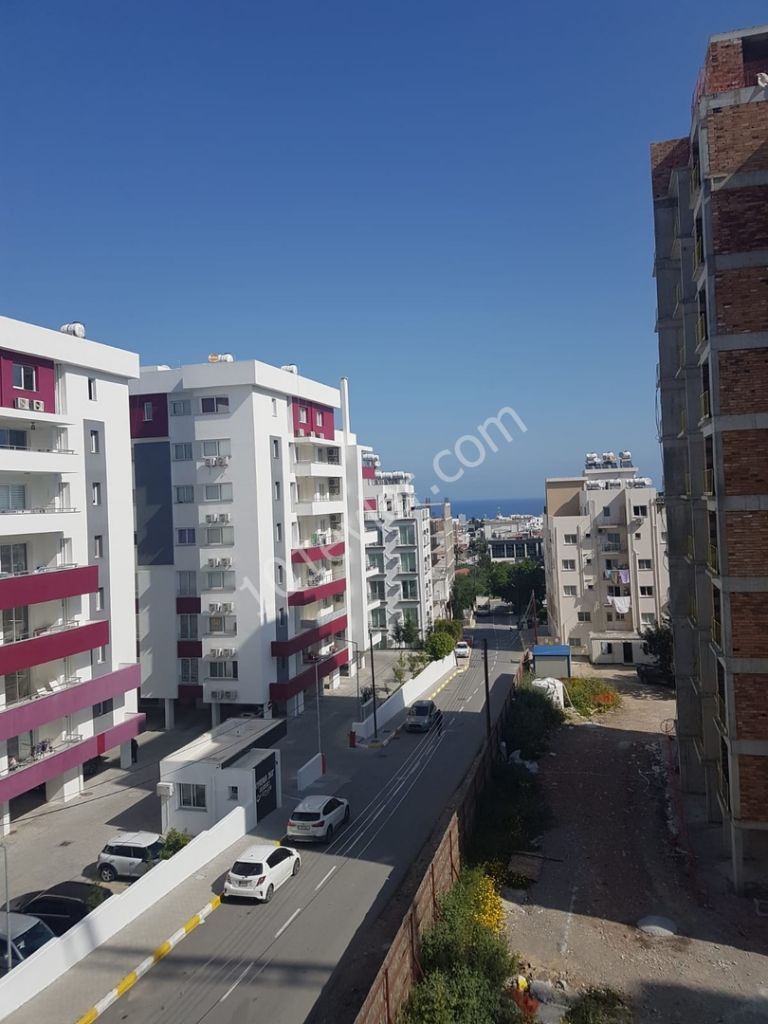 Apartment for sale in Kyrenia Center (Turkish title deeds)