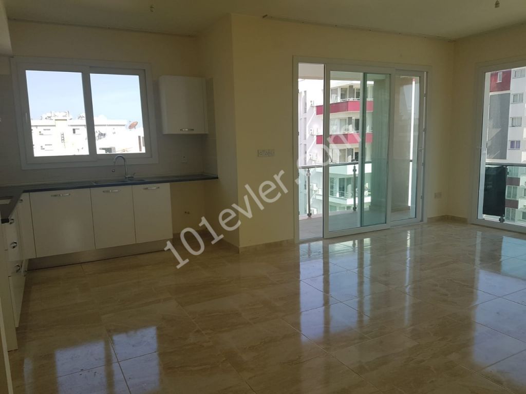 Apartment for sale in Kyrenia Center (Turkish title deeds)