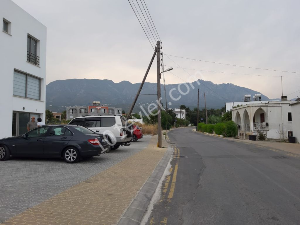 Geschäft Mieten in Karaoğlanoğlu, Kyrenia