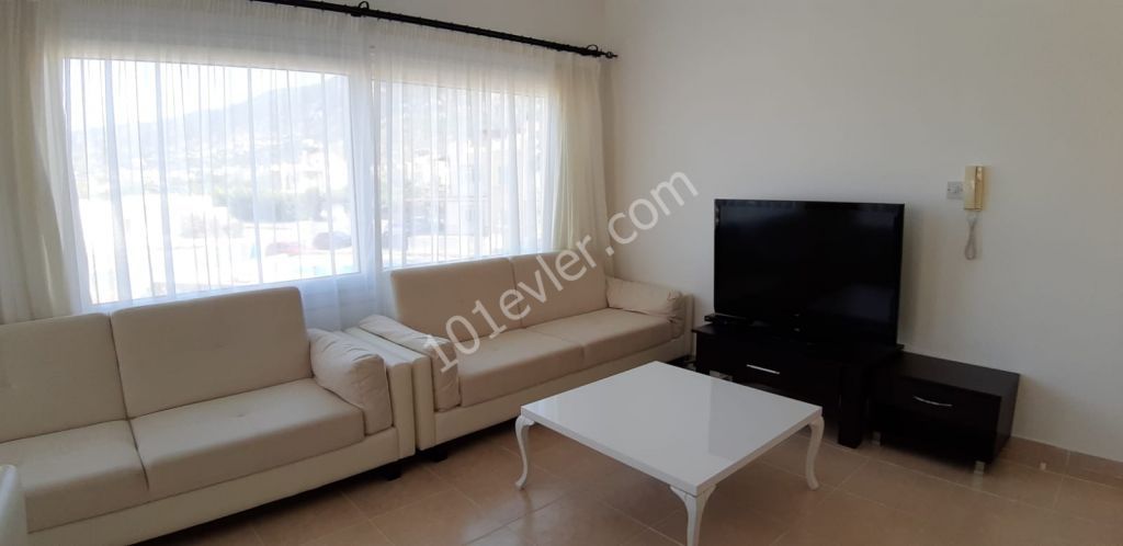 3+1 Penthouse for sale in Lapta (Kyrenia district)